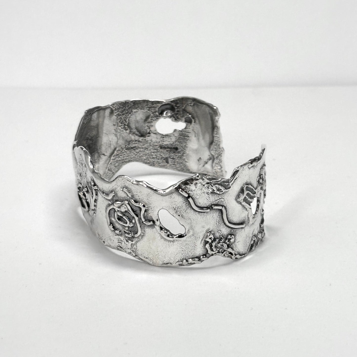 Shakespeare "Be True" Silver Cuff Bracelet
